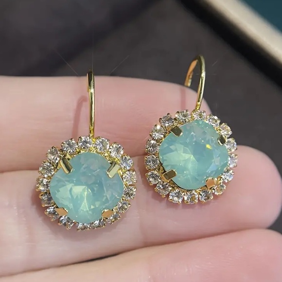 Milky Iridescent Green Zirconia Stones Drop GoldTone Beautiful Earrings - Picture 2 of 7